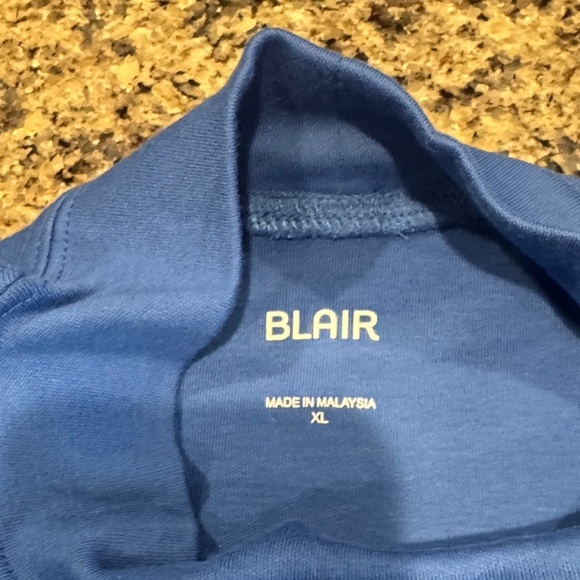 Blair Women’s Blue and White Shirts size XL - Picture 4 of 7